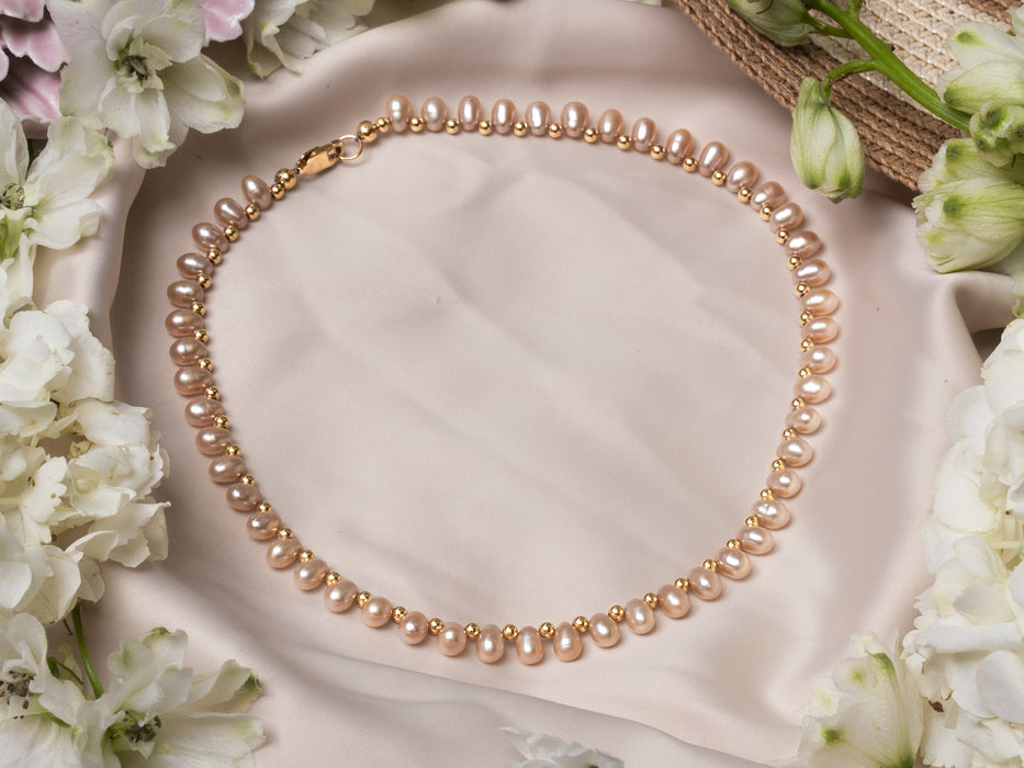 Crown of Pearls Choker