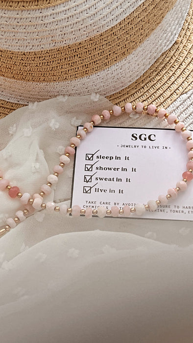 Collier ras du cou en opale rose du Pérou